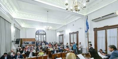 Senadores justicialistas impulsan subsidio a la energa elctrica para universidades pblicas de Entre Ros.