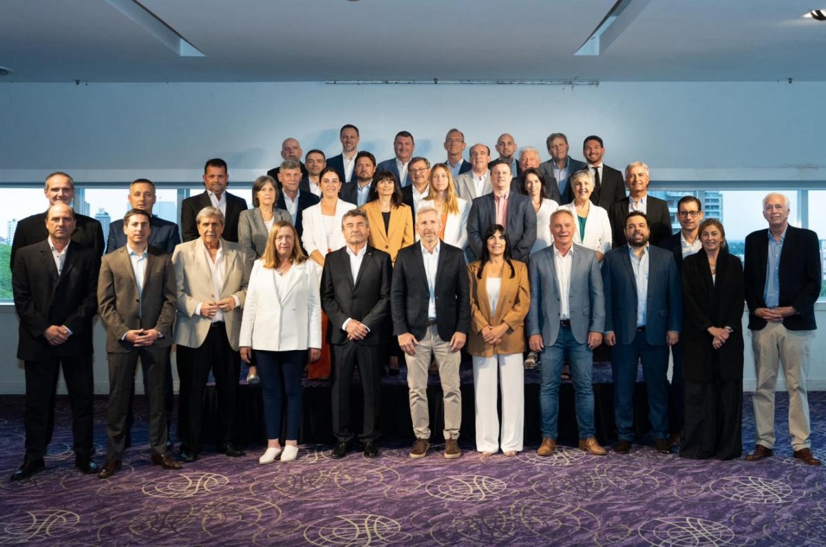Frigerio present a su gabinete: Este el equipo para transformar Entre Ros