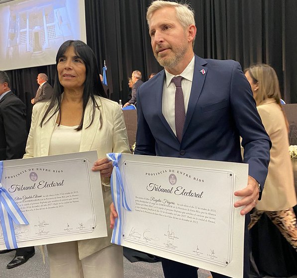 Frigerio y Aluani fueron proclamados gobernador y vicegobernadora de Entre Ros.
