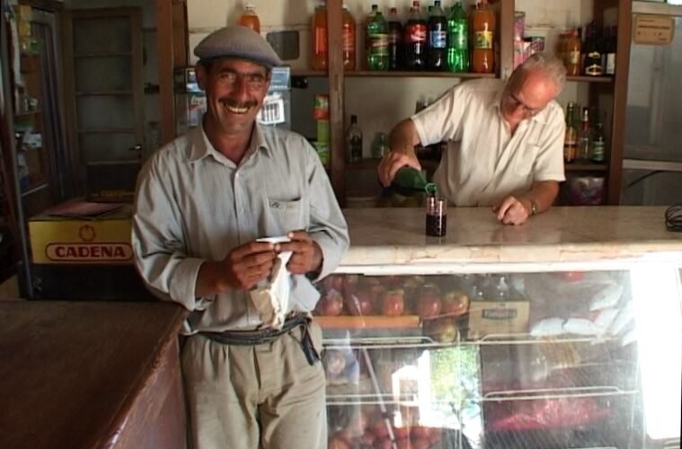 Una Hesperidina con soda en el viejo Almacn Beltrame