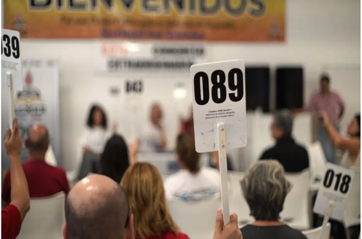 Agmer llam a Congreso para el prximo lunes en San Salvador