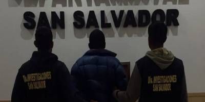 Detuvieron a un hombre con pedido de captura nacional.