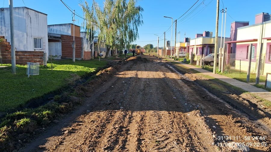 Mendelovich sigue mejorando las distintas calles de la localidad.