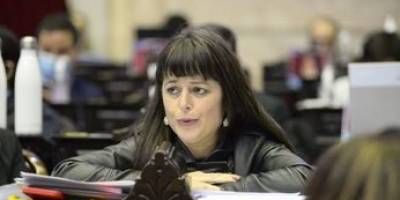 "Carolina Gaillard llam a enfrentar el ajuste y reafirm su pertenencia al PJ"