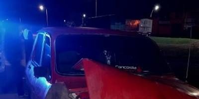 Acccidente entre un auto y una camioneta en Gral. Campos sin lesionados.