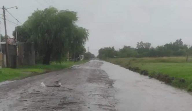 Asistieron a 14 familias por el temporal en Feliciano 