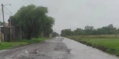 Asistieron a 14 familias por el temporal en Feliciano 