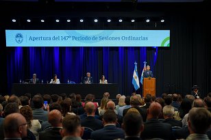 Aprobaciones y reproches del discurso de Frigerio en la inauguraci�n del 147 Per�odo de Sesiones Ordinarias.