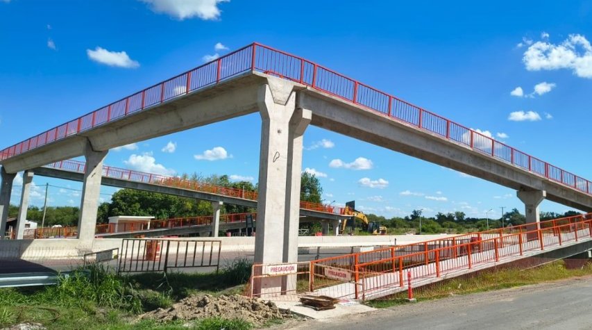 Habilitarán un puente peatonal sobre la Ruta 18.