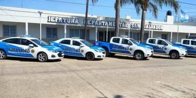 Un ciclista result� con lesiones graves al impactar contra la puerta de un auto.