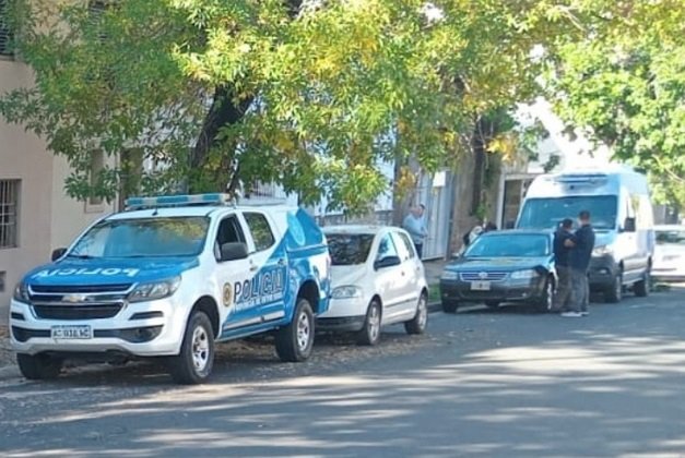 Enriquecimiento ilícito: allanan la casa de la hija mayor del exgobernador Bordet 