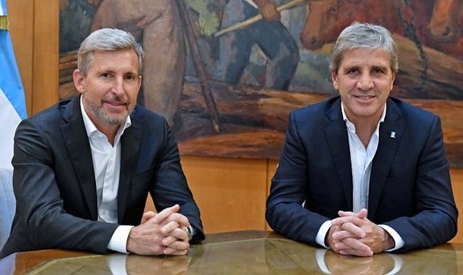 El gobernador Frigerio se reunió con Caputo y analizaron la situación de la autovía 18.
