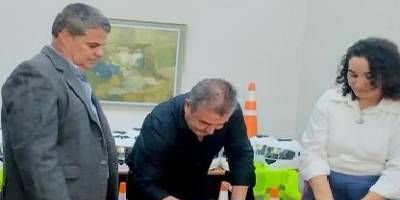 Se entregó cámaras, equipamiento de seguridad y cascos al municipio de Gral. Campos.