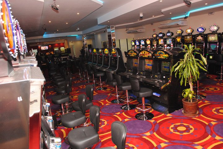 Un exempleado de la Sala de Juego de San Salvador fue condenado por manipular una ruleta. 