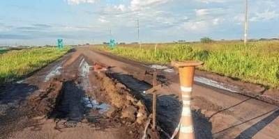 Rutas nacionales en Entre Ríos: ni una obra nueva, casi todo paralizado y peajes por veinte años.