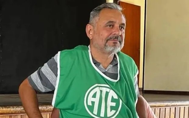 “Que los senadores pidan jubilarse es una bofetada a los trabajadores” .
