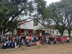La Criolla: regreso a clases en distintas instituciones por peligro de derrumbe de la Esc.