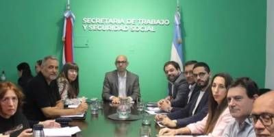 El gobierno convocó a los gremios para reanudar la discusión paritaria el próximo lunes 