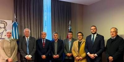 Mendelovich y Zambón participaron de una reunión con el embajador de Argelia en Argentina, Lotfi Sebouai.
