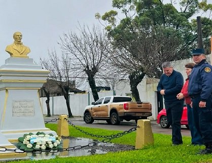Autoridades de Gral. Campos homenajearon al Padre de la Patria.