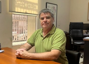 Mendelovich: casi 200 millones de pesos para llevar los servicios a las 30 hectáreas del municipio.