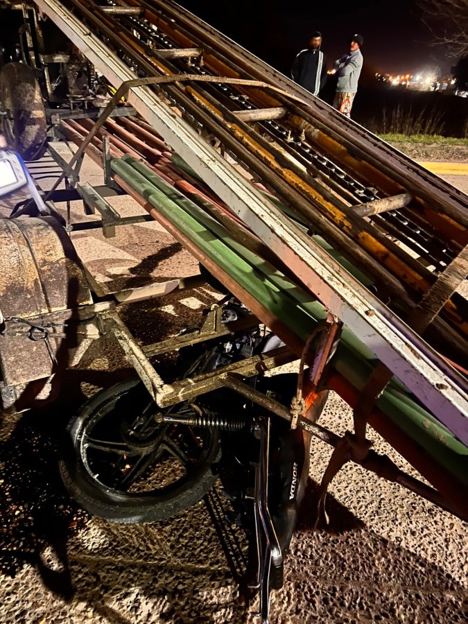 Un motociclista resultó con lesiones graves en un choque en San José.