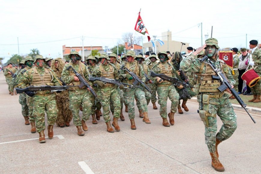 Preocupación en Villaguay por versiones sobre un posible cierre o reestructuración de unidades militares y su impacto.