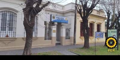 La policía traslado a una persona oriunda de  Paraná que se encontraba en General Campos con problemas mentales.