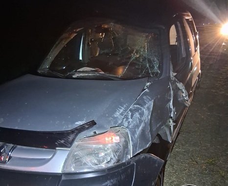 Un hombre se quedo dormido al volante y volcó en ruta 18.