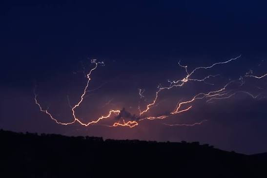 Alerta por tormentas fuertes para este domingo.