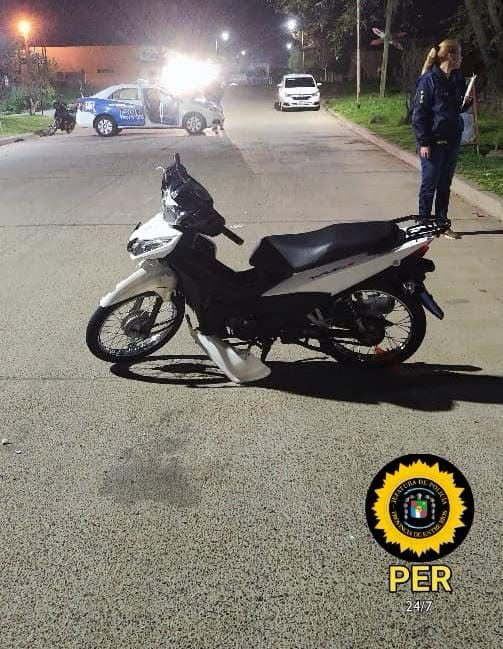 Una moto y una bicicleta colisionaran un menor fue hospitalizado