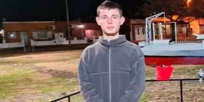 Solicitan dar con el paradero de  un joven de 19 años.