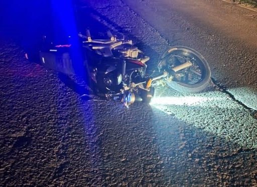 Una moto impactó con un ciervo en ruta 18.