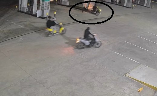 Los dueños de la Axion denuncian daños.